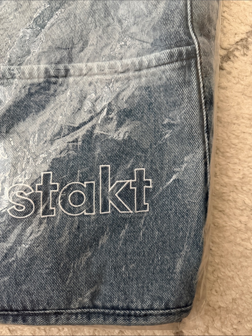 STAKT - the tote